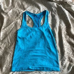 Swiftly Tech Racerback Tank Top 2.0
Race Length